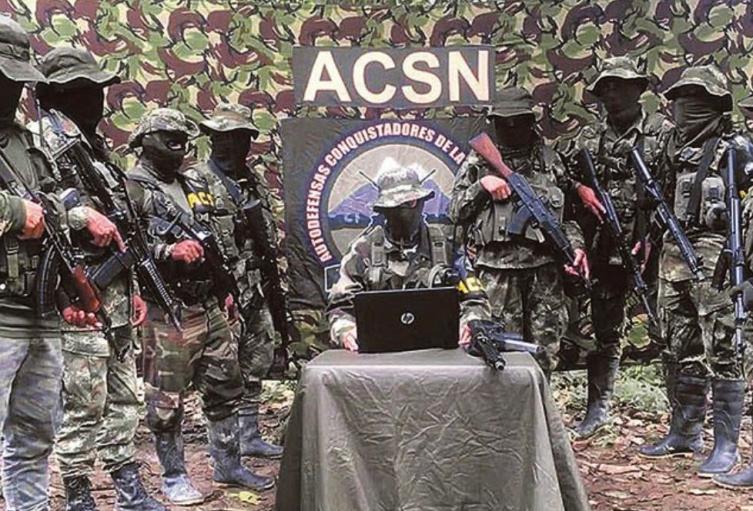 La guerra se les metió a las casas de campesinos e indígenas de la Sierra Nevada por combates entre el Ejército y un grupo armado ilegal