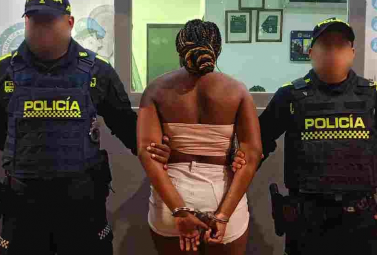 Mujer capturada Mujer capturada