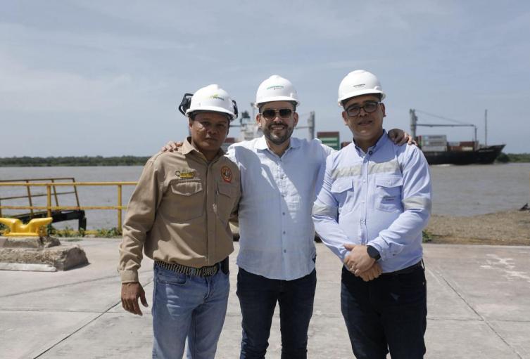 Visita de MinMinas a Monómeros