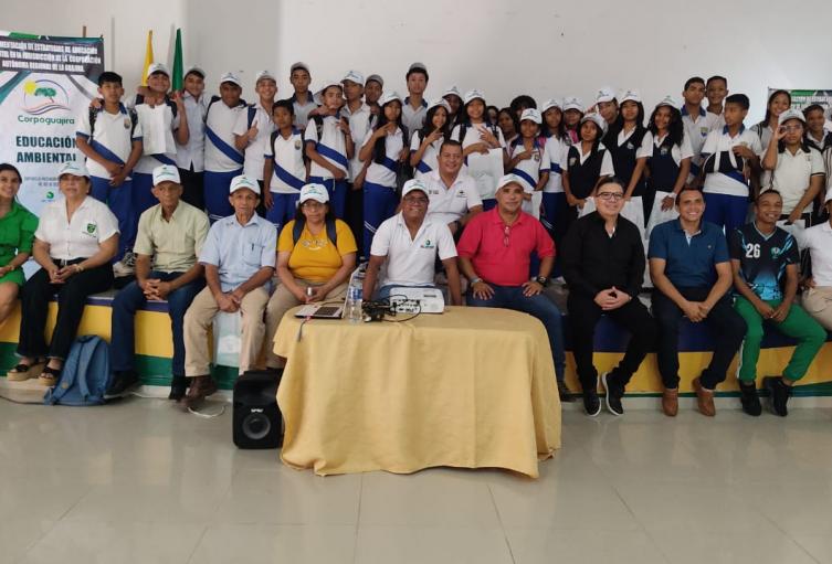 Conversacionales sobre los recursos naturales en La Guajira.