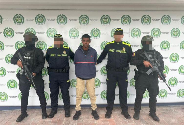 Cordinador de sicarios Cordinador de sicarios