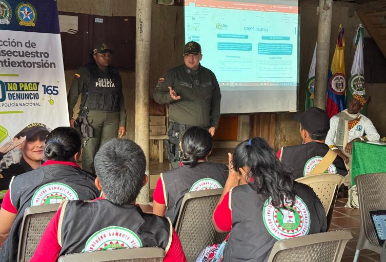 Policía en Bolívar 