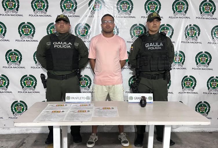 Alias Niño Álex 