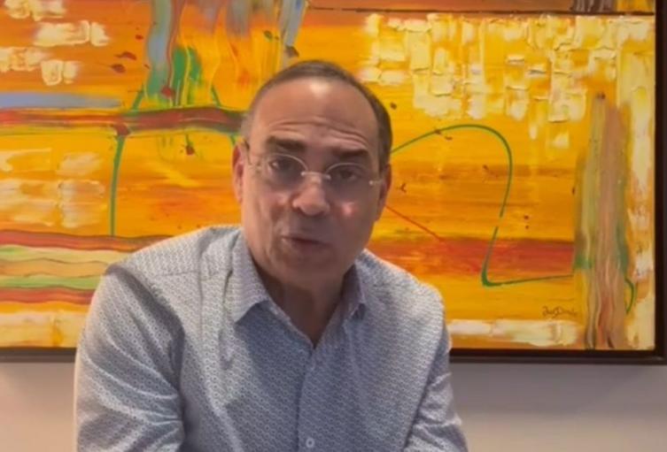 Gilberto Santa Rosa, artista puertoriqueño