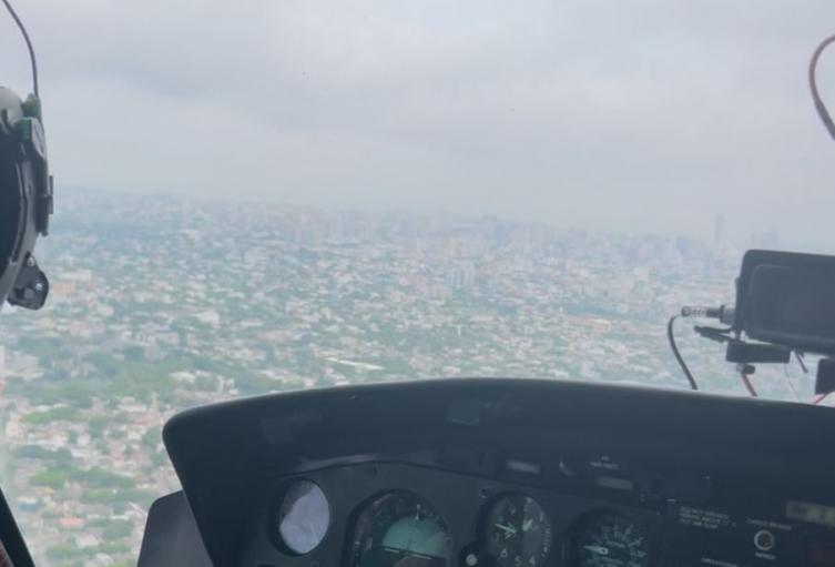 La Fuerza Aeroespacial realiza sobrevuelos emitiendo mensajes de prevención de delitos en sectores priorizados