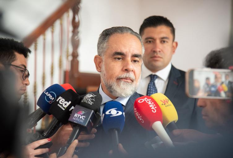 Ministro del Interior, Armando Benedetti. 