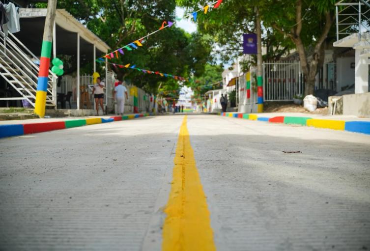 Pavimentación de calle La Concordia en Turbaco, Bolívar pavimentación de calle La Concordia en Turbaco, Bolívar
