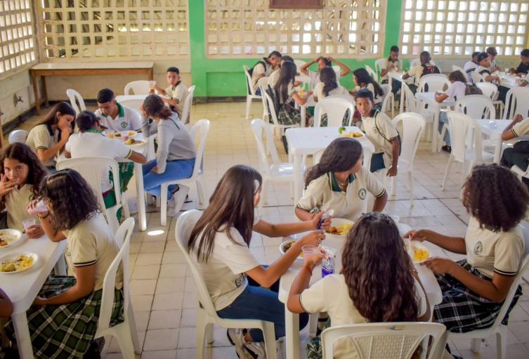 Activan protocolos por presunta intoxicación en colegios de Barranquilla Activan protocolos por presunta intoxicación en colegios de Barranquilla