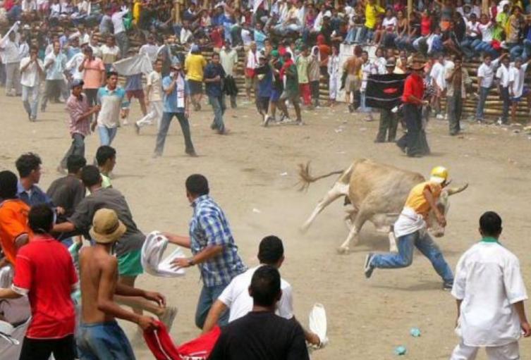 11 heridos durante corralejas en Sabanalarga 11 heridos durante corralejas en Sabanalarga