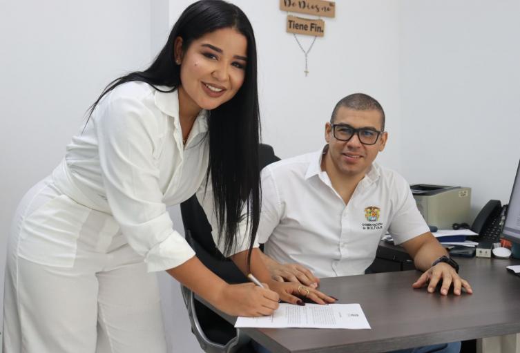 nueva secretaria de igualdad en Bolívar, Karla Sadith Coronel Fuentes
