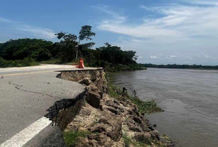 UNGRD inicia obras de emergencia para proteger la vía Río Viejo – Regidor en el sur de Bolívar 