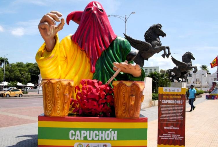 Macrofiguras en el Centro Histórico de Cartagena