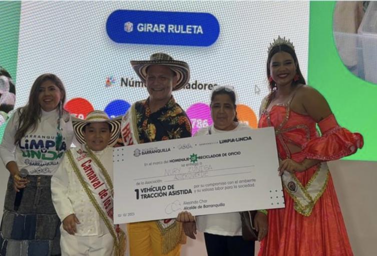 Homenaje a recicladores