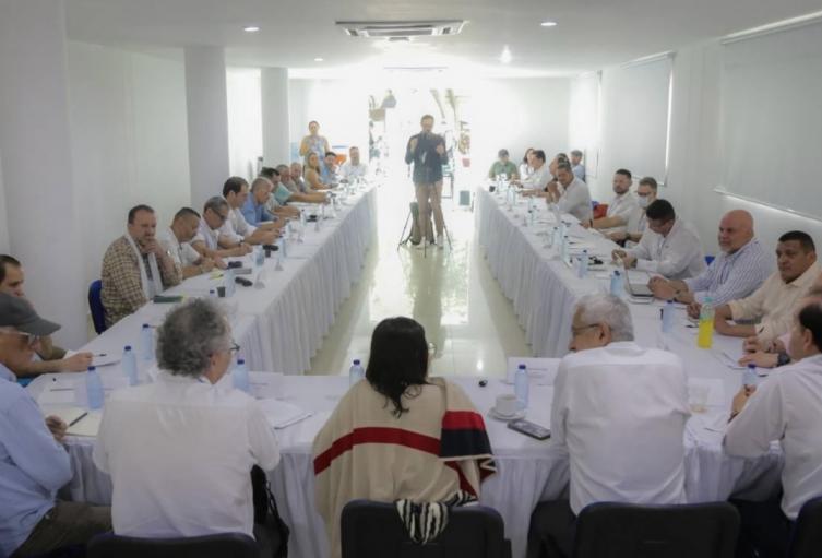 Primer día del encuentro nacional de excomandantes de las AUC en Valledupar.