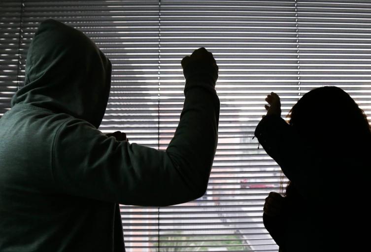 Mujer y suegra resultan heridas tras agresión con arma de fuego en Cesar Mujer y suegra resultan heridas tras agresión con arma de fuego en Cesar