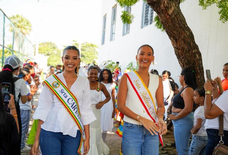 Señorita Bolívar y señorita Cartagena