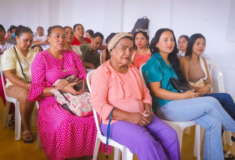 Fueron capacitadas en áreas como belleza y panadería. 