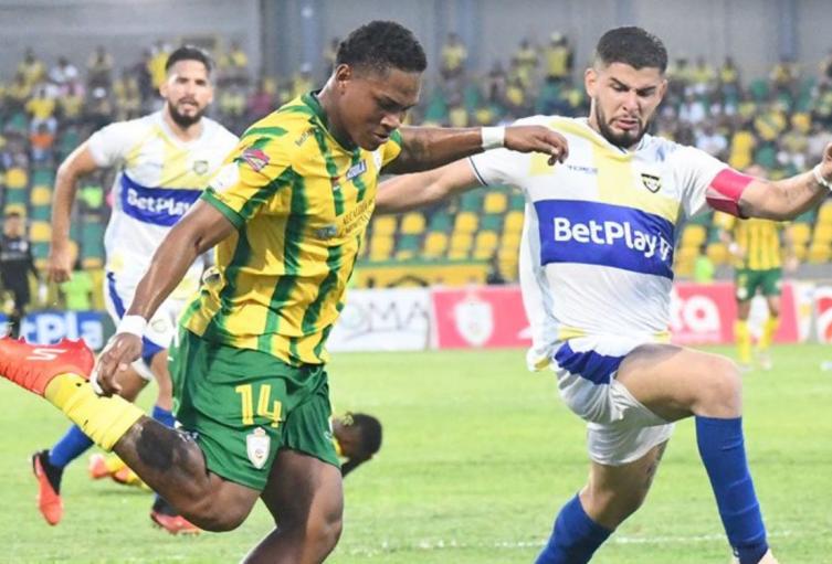 Molestia total entre los hinchas del Real Cartagena tras el 1-1