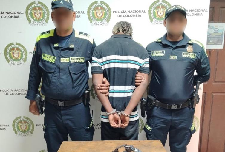 Capturado alias ‘El Harold’ con un revólver en operativo en Puerta de Hierro