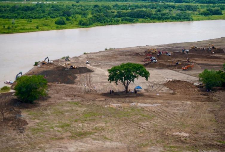 Abarca partes de cuatro departamentos: Antioquia, Bolívar, Córdoba y Sucre.