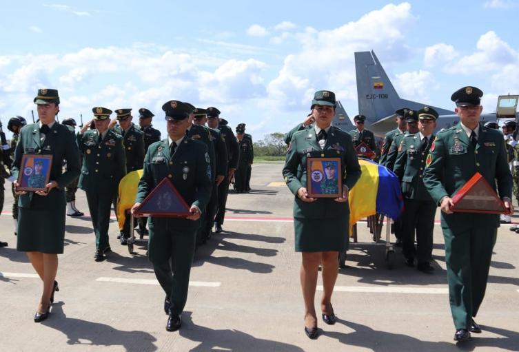 Llegaron a Montería los cuerpos de los soldados muertos en el ataque a la base militar de Aguachica