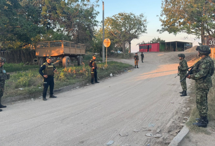 Policía Nacional y Ejército en el Sur de Bolívar 