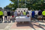 En los  Barrios la Esperanza, Flor del Campo y el corregimiento de Barú, se desarticuló la estructura criminal ´Los Mayoristas´, capturando a catorce de sus integrantes.