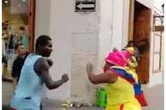 Fuerte riña entre palenqueras y un habitante de calle en Centro Histórico de Cartagena.
