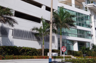 Aguas de Cartagena detectó conexión de agua ilegal en un exclusivo edificio de Marbella 