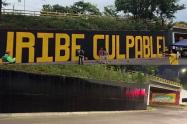 Mural contra Uribe Cartagena