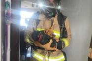 Bomberos en Cartagena controlaron un incendio en el barrio Canapote