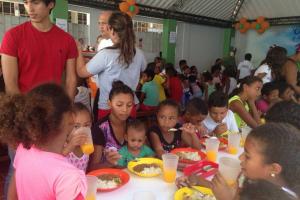 Se estima que en 10 días los más de 80 mil estudiantes inicien a recibir su ración diaria de alimentos