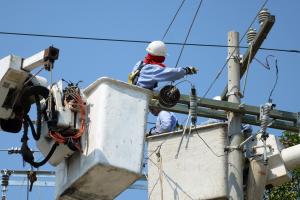 Mandatarios en la Región piden mayor inversión en las redes eléctricas. 