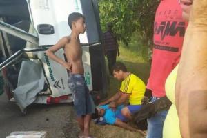 Diez heridos tras accidente en Suan. 