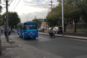 Protesta por incremento del pasaje de buses