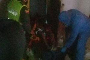 Murió estando en el patio de su casa