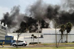 Incendio registrado en planta de Tecnoglass. 