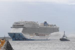 Más de 40 cruceros estaban programados para atracar hasta junio en la ciudad