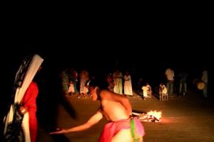 Indígenas danzando la Yonna, baile tradicional Wayuu