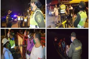 Desde la madrugada 200 policías e infantes de marina 