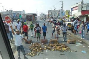 bloqueo mercado de bazurto