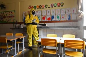 Regreso de niños a colegios 