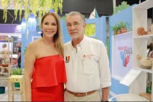 Esposa de exgobernador sufre grave accidente. 