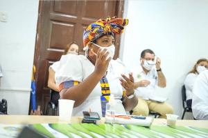 Cinthya Pérez Amador devenga un salario que asciende los siete millones de pesos que son considerados como un detrimento patrimonial.