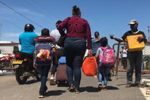 Venezolanos retornan a Colombia.