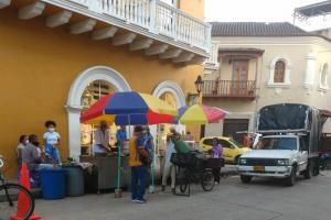 Advierten descontrol en el espacio público en el Centro Histórico de Cartagena 