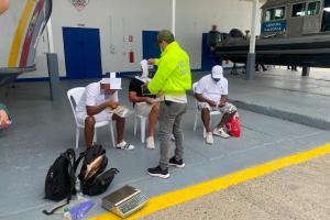 En un velero de bandera panameña, pretendían sacar media tonelada de cocaína en Cartagena 