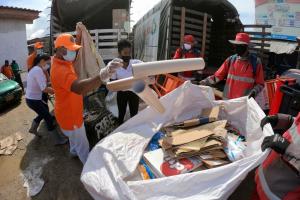 "Reciclatón" en el Mercado de Bazurto