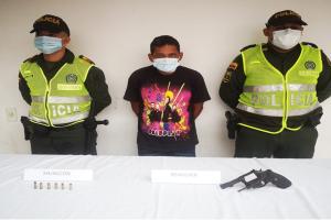 Delitos de homicidio y fabricación, tráfico y/o porte de armas de fuego