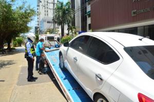 Operativos de gruas en Cartagena